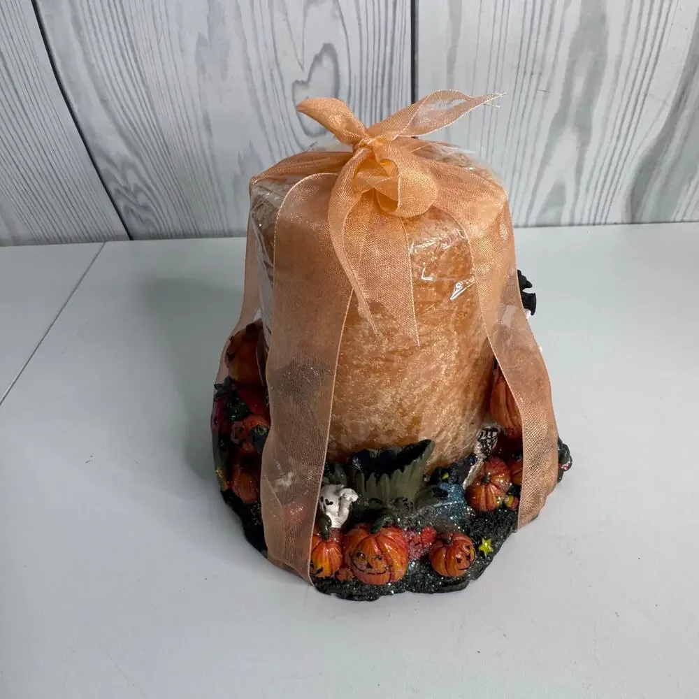 Set of 2 Vintage Kohls Halloween Candles Ghosts Pumpkins Rare